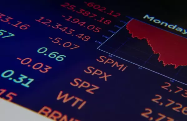 Cómo conviene invertir en medio de la volatilidad el mercado según tres gurúes de Wall Street