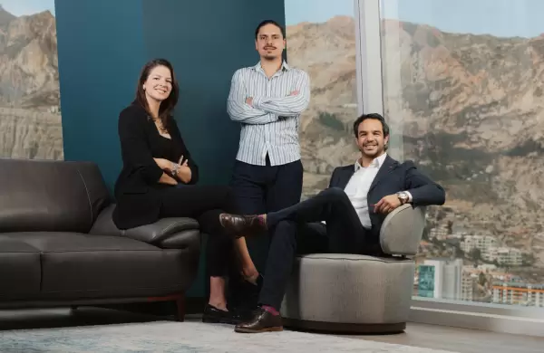 El futuro ya es data-driven: Altitude expande su modelo desde Bolivia hacia Paraguay