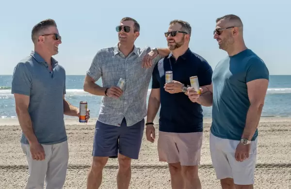 La historia detrás de Surfside, la bebida que pasó de ser una idea callejera a conquistar medio Estados Unidos