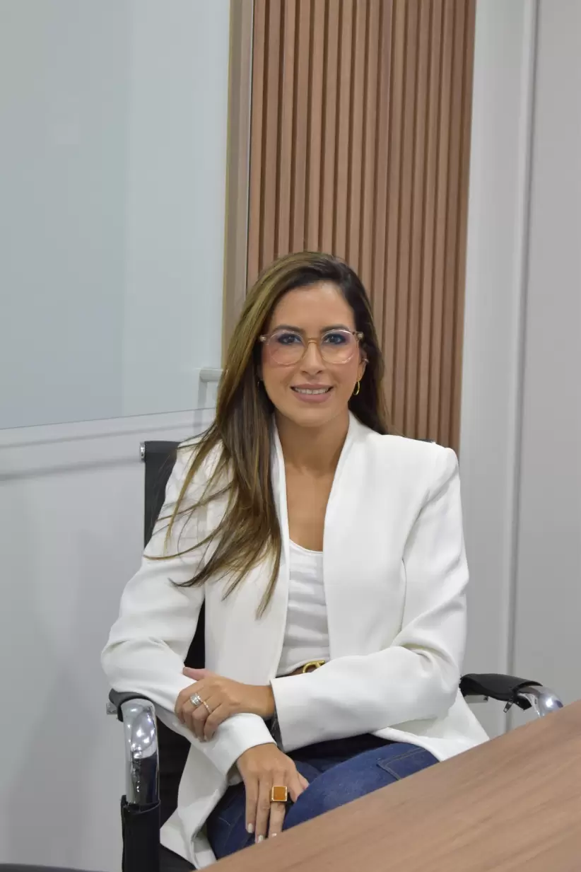Paula Velilla, Presidenta de Sistemas y Gestiones S.A.