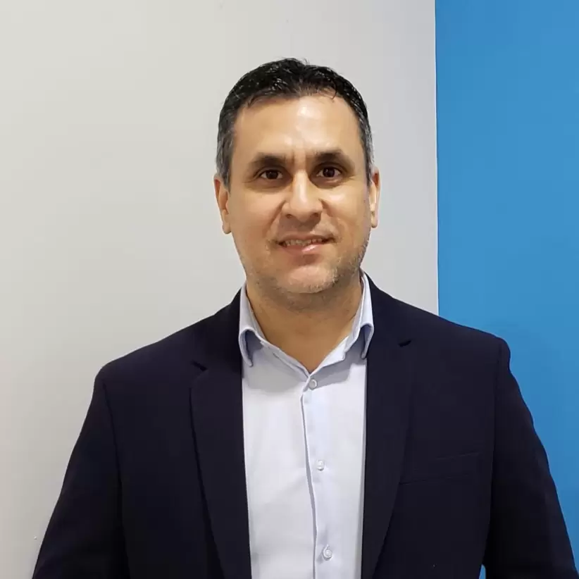 Juan Ayala, Jefe de Productos y Servicios Empresas - Marketing Gerencia de Servicios Móviles, Fijos y Convergentes