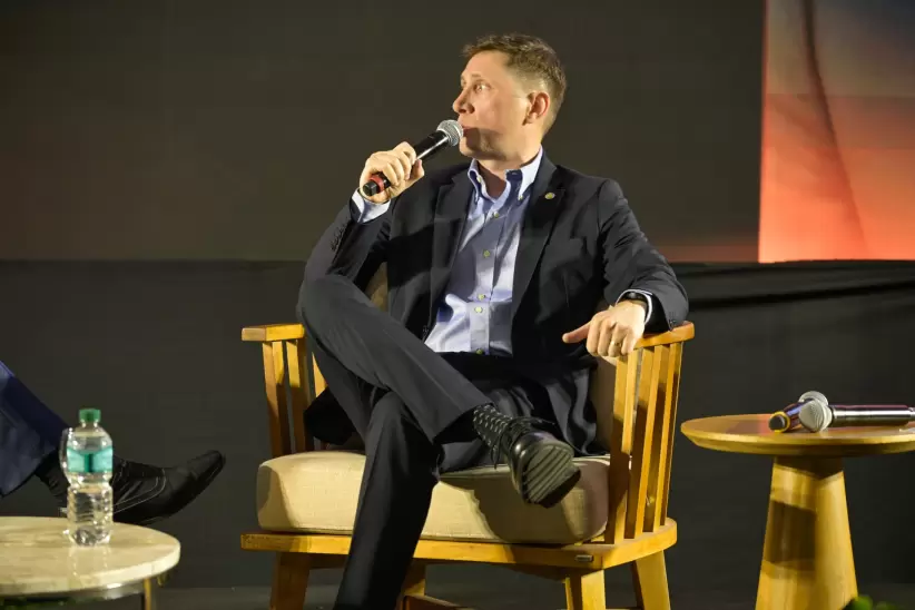 Gerente de Finanzas del Banco Continental, Fernando Báez