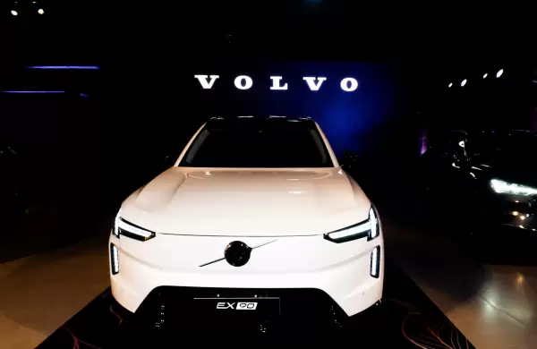 Volvo marca el rumbo de la electromovilidad premium con tres nuevos modelos en Paraguay