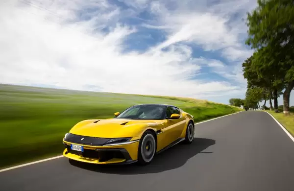 La visión a largo plazo de Ferrari entusiasma a Wall Street: suben las acciones tras un sólido trimestre