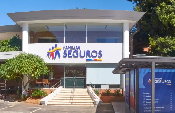 Familiar Seguros alcanza calificación de pyAA