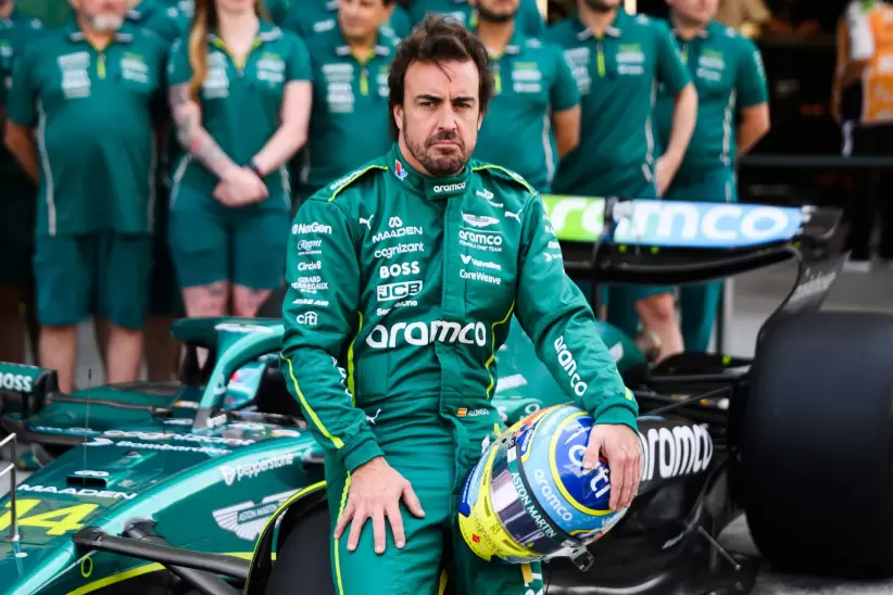 Fernando Alonso (Foto por Ahmad AlShehab/NurPhoto via Getty Images)