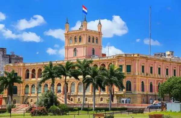 Déficit fiscal podría generar imagen "negativa" de Paraguay