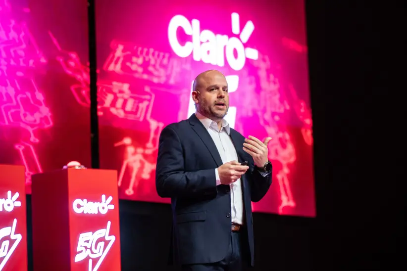 Alfredo Alcaraz, Director General de Claro Paraguay