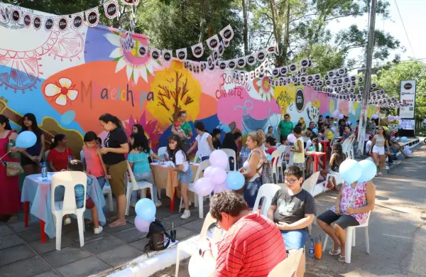 El arte paraguayo llega a las aulas de la mano de Cuadernos Avon