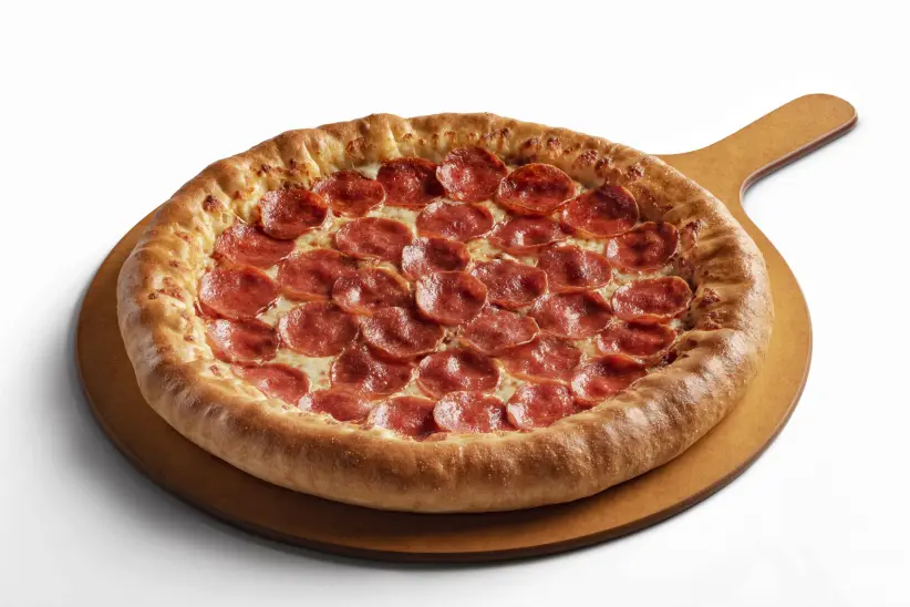 11310080_pizzahut_stuffedcrustpepperoni_peel_3quarter_004_3_w1
