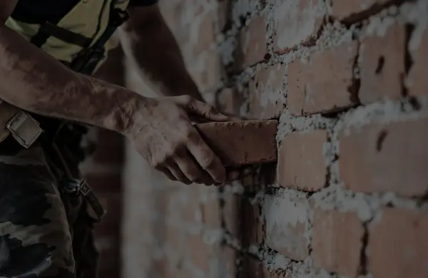 La falta de mano de obra calificada pone en jaque la construcción en Paraguay