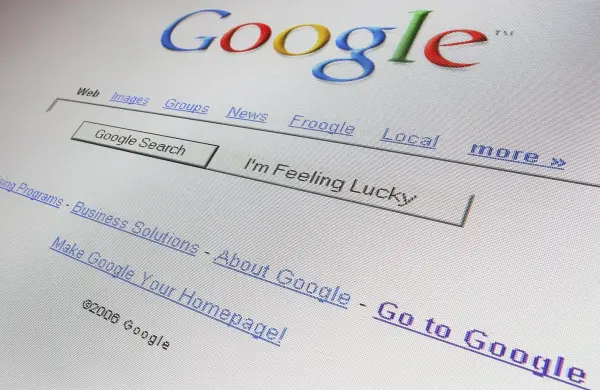 Qué hacer con la acciones de Alphabet tras su bono a 100 años con demanda récord