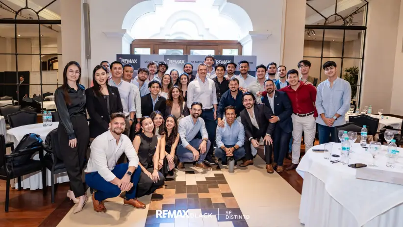 Black Emprende - Remax Black