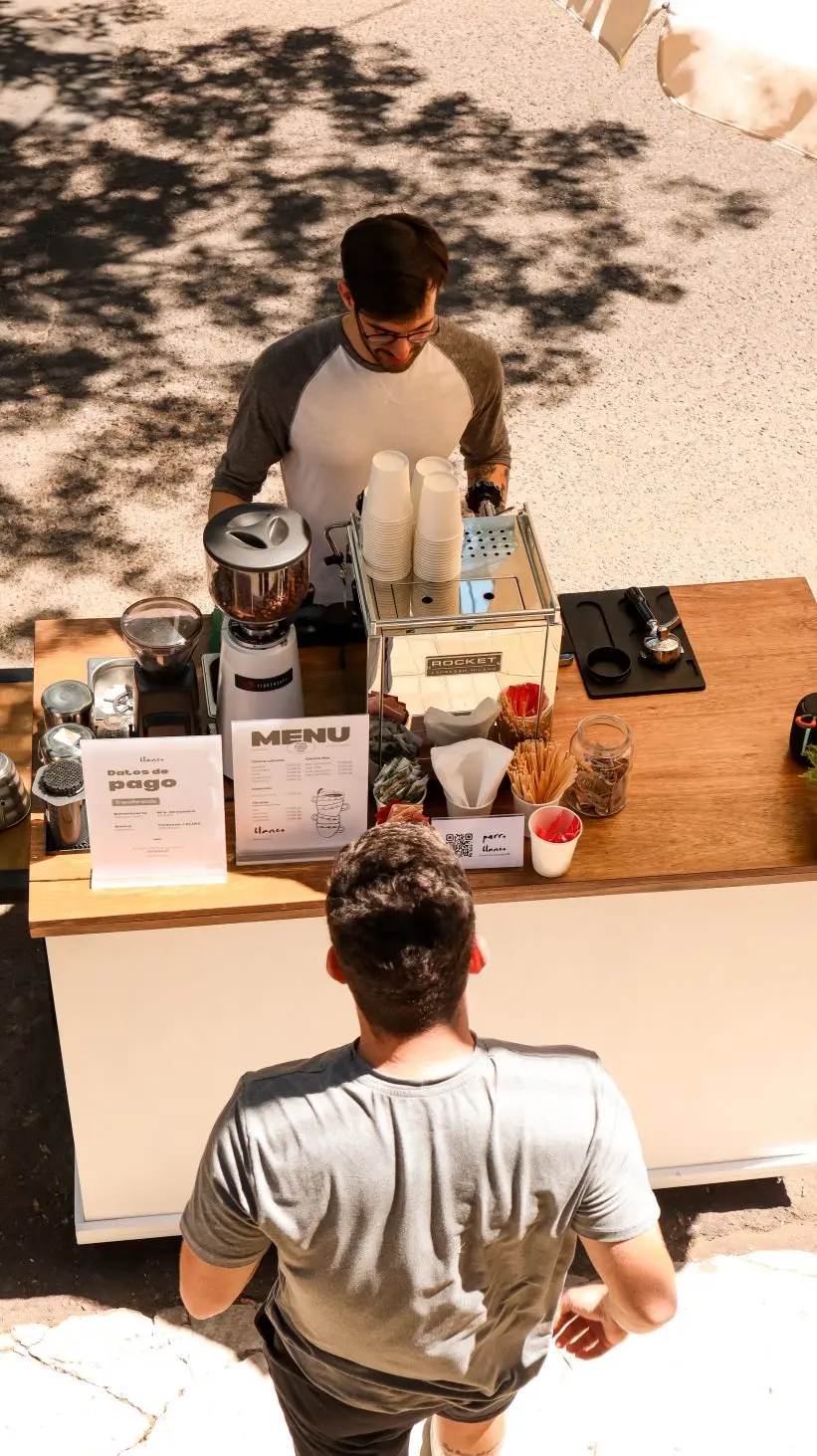 Perro Blanco coffee street