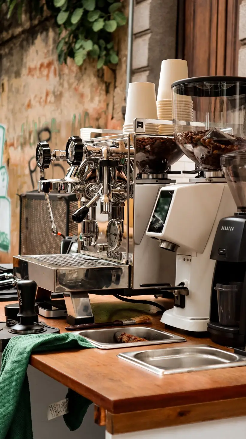 Perro Blanco coffee street