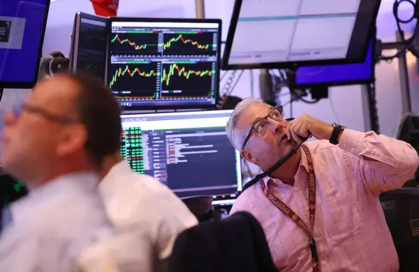 La advertencia de un fondo de US$ 70.000 millones: la IA ya está reemplazando tareas clave en Wall Street 