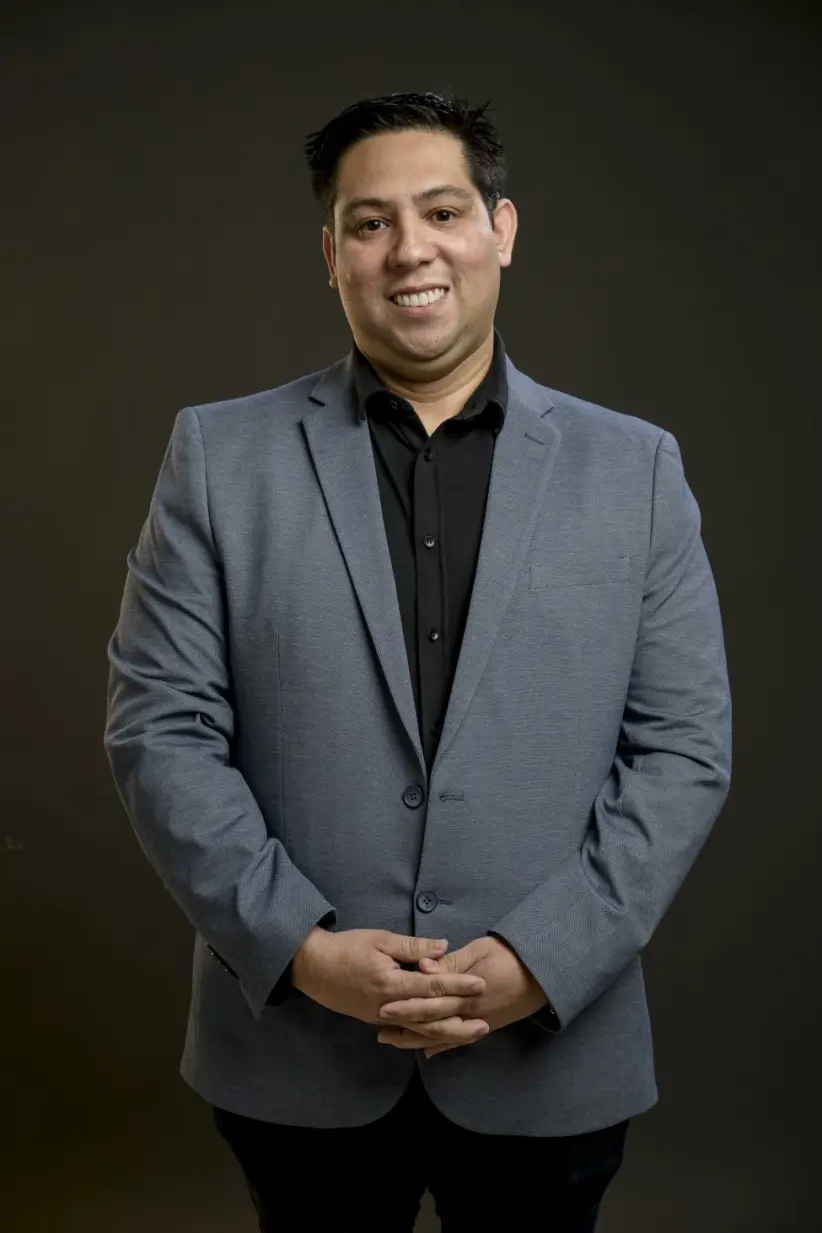 Julio Vera, NewZone. Fuente: Ralphie Zotti para Forbes Paraguay.