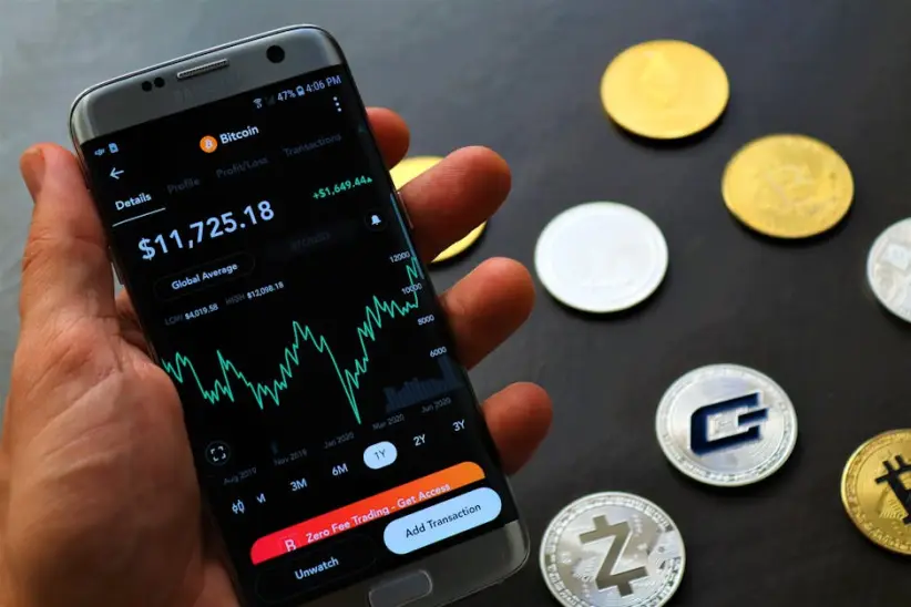 Fotos de stock gratuitas de aplicación comercial, aplicación financiera, billetera crypto