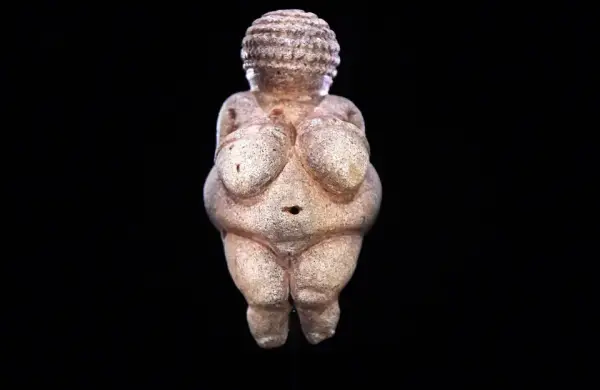 ¿Autorretratos de mujeres prehistóricas? La otra cara de las Venus paleolíticas