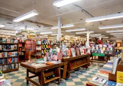 Cinco libros de viajes sobre vino, licores y gastronomía para regalar a amigos foodies
