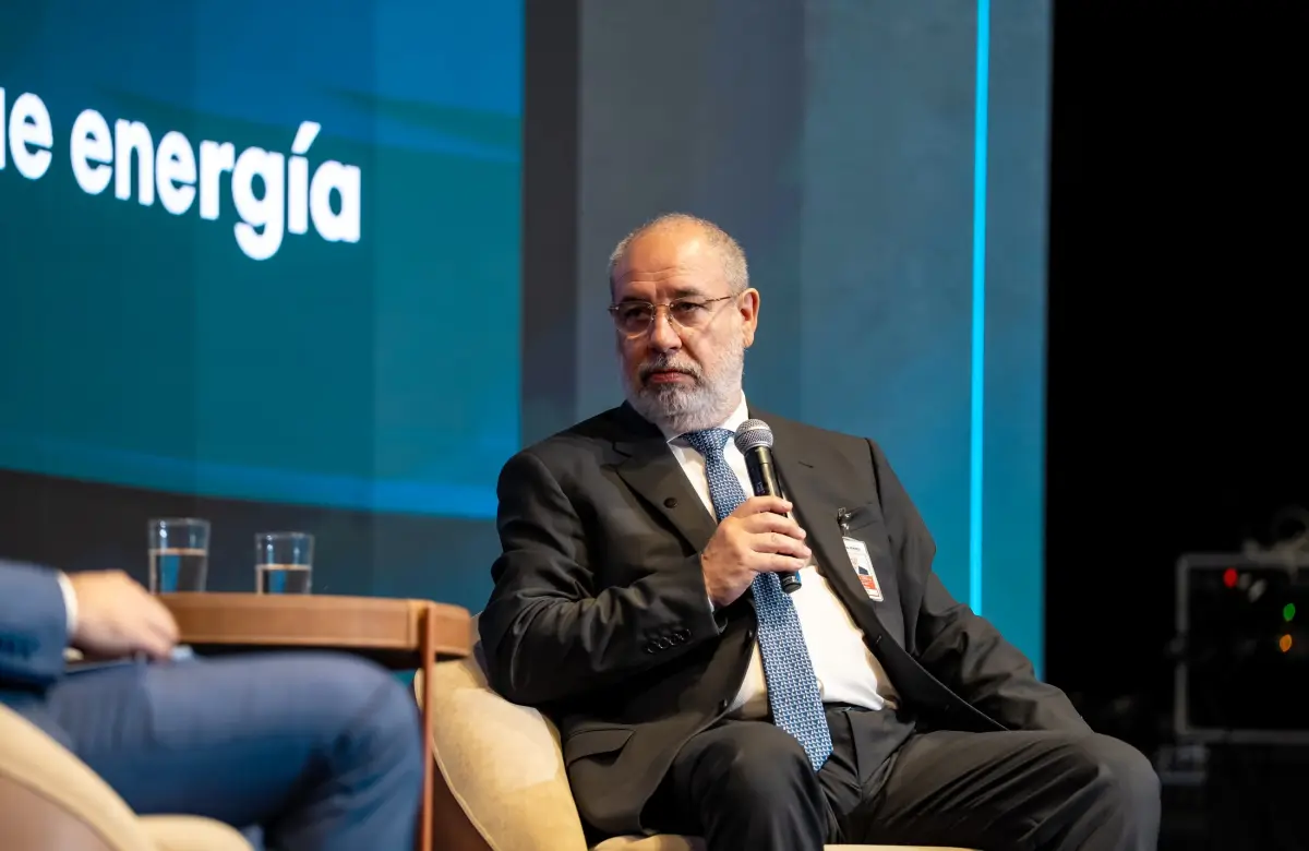 Paraguay frente al boom energético: entre la abundancia y la necesidad de reformas