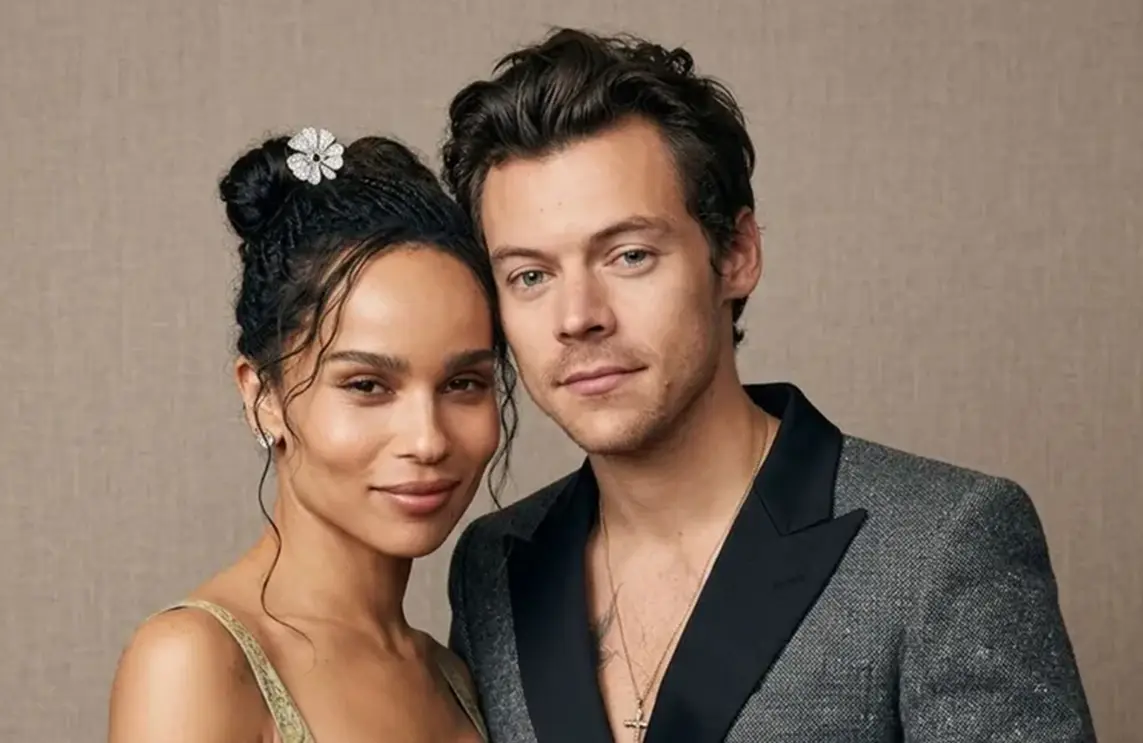 Un diamante de US$ 500.000: los detalles del anillo de compromiso de Zoë Kravitz y Harry Styles
