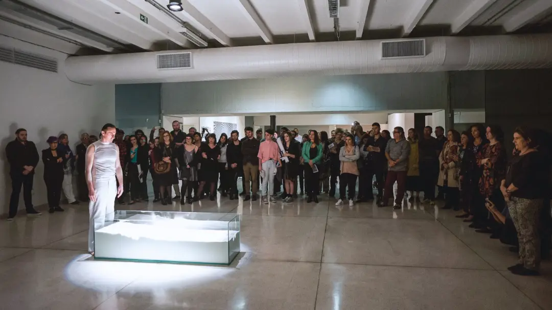 La Bienal de Curitiba 2026 reúne a 138 artistas de 47 países.