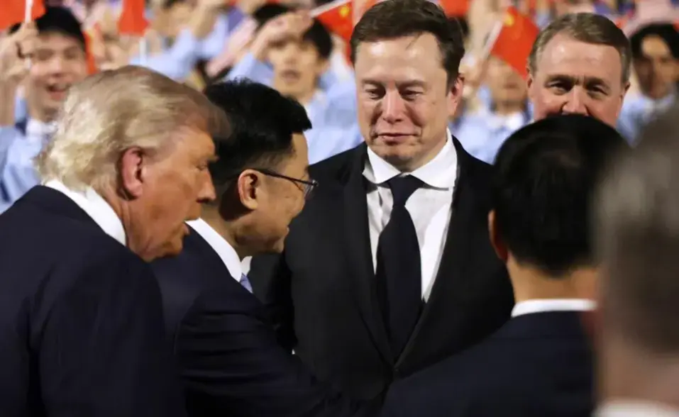 El detrás de cómo Musk y Zuckerberg frenaron un importante anuncio de Trump sobre la IA