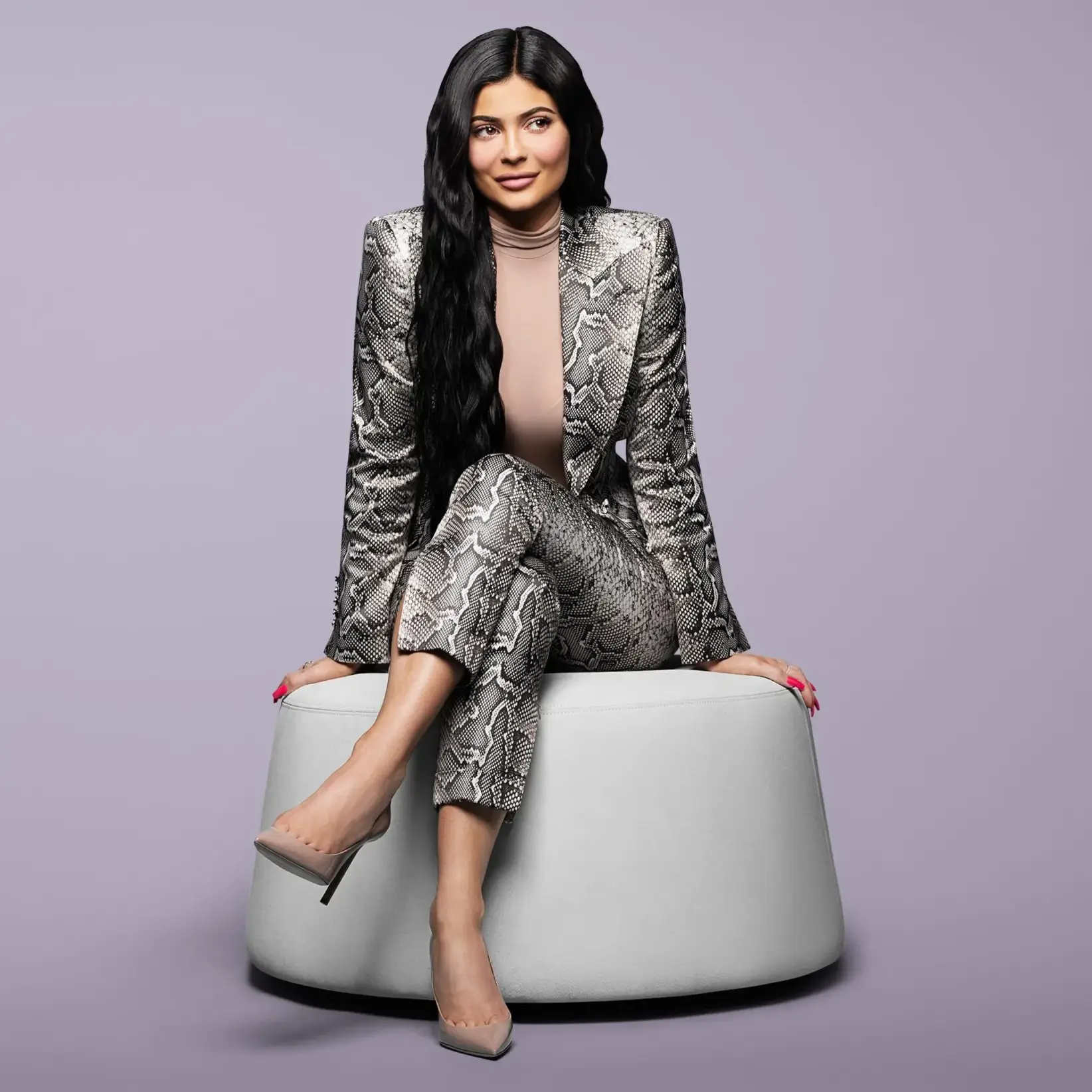 Kylie Jenner es propietaria de una marca de cosméticos multimillonaria. Crédito: Jamel Toppin para Forbes.