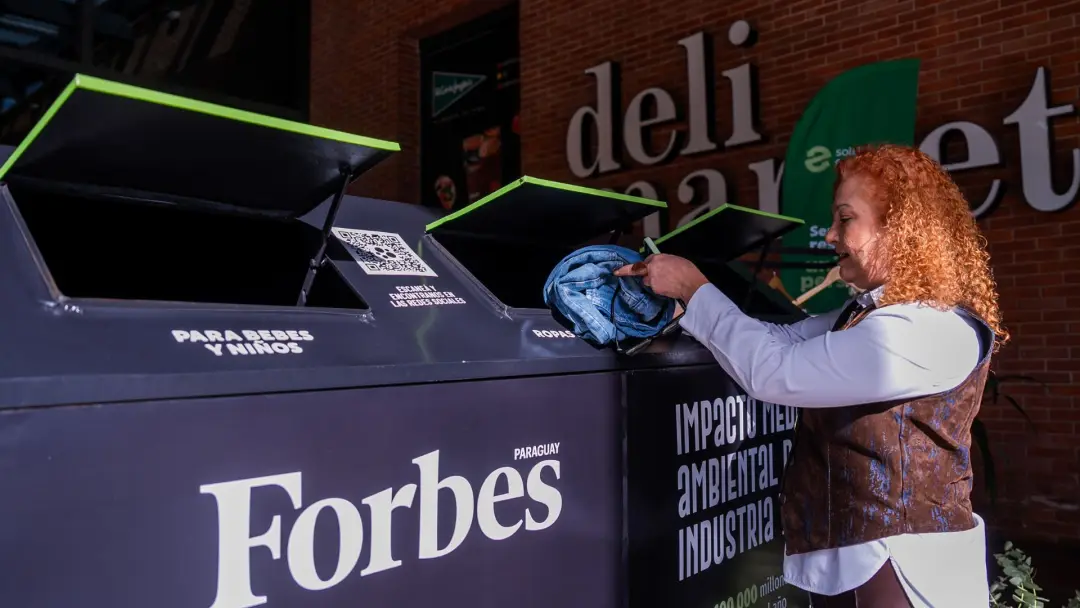 Las prendas serán retiradas semanalmente del EcoPunto ubicado frente a Del Sol Shopping & Lifestyle. FOTO: FORBES