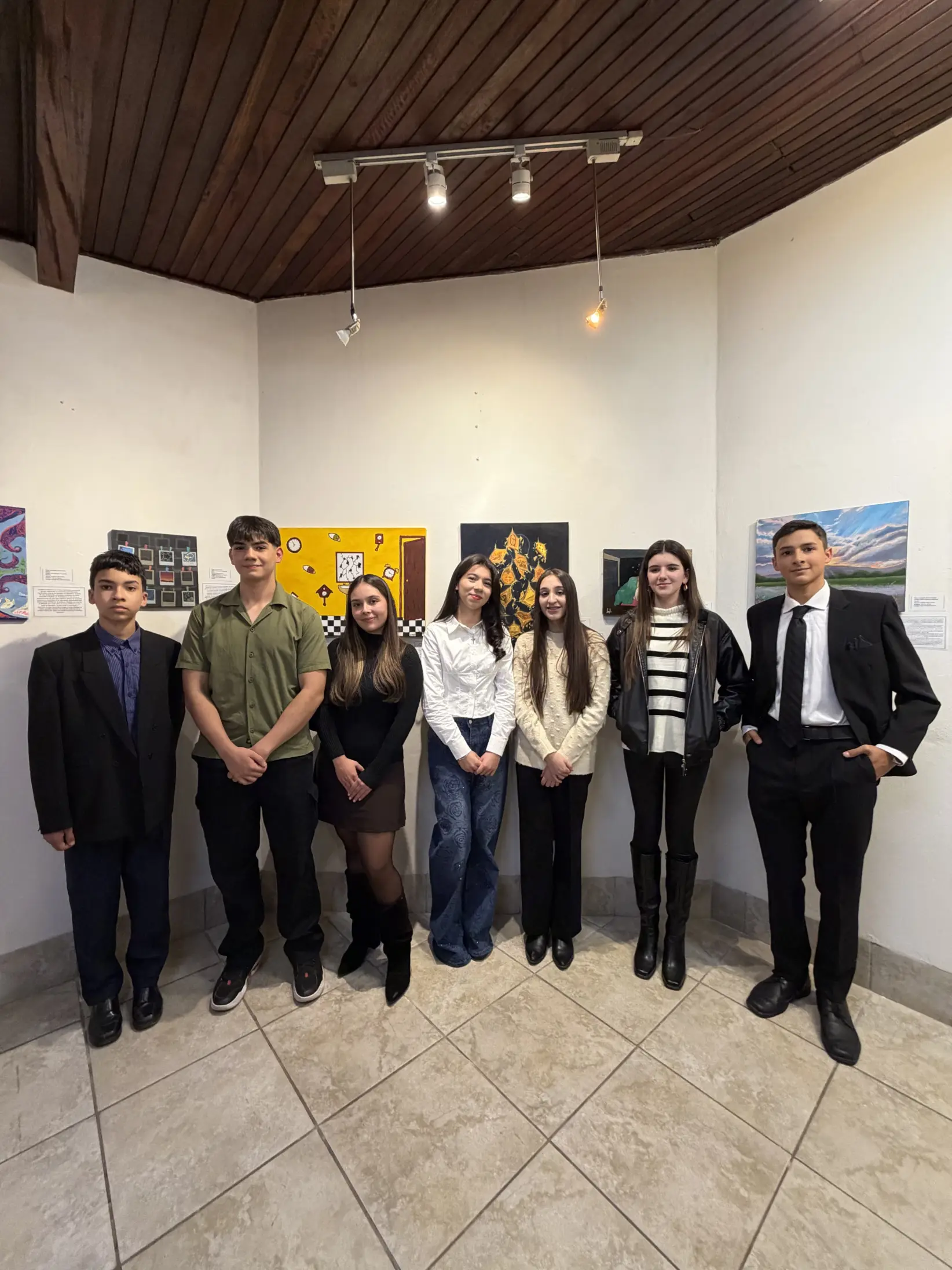 12 jóvenes fueron seleccionados de entre postulantes de todos los puntos del país. FOTO: GENTILEZA