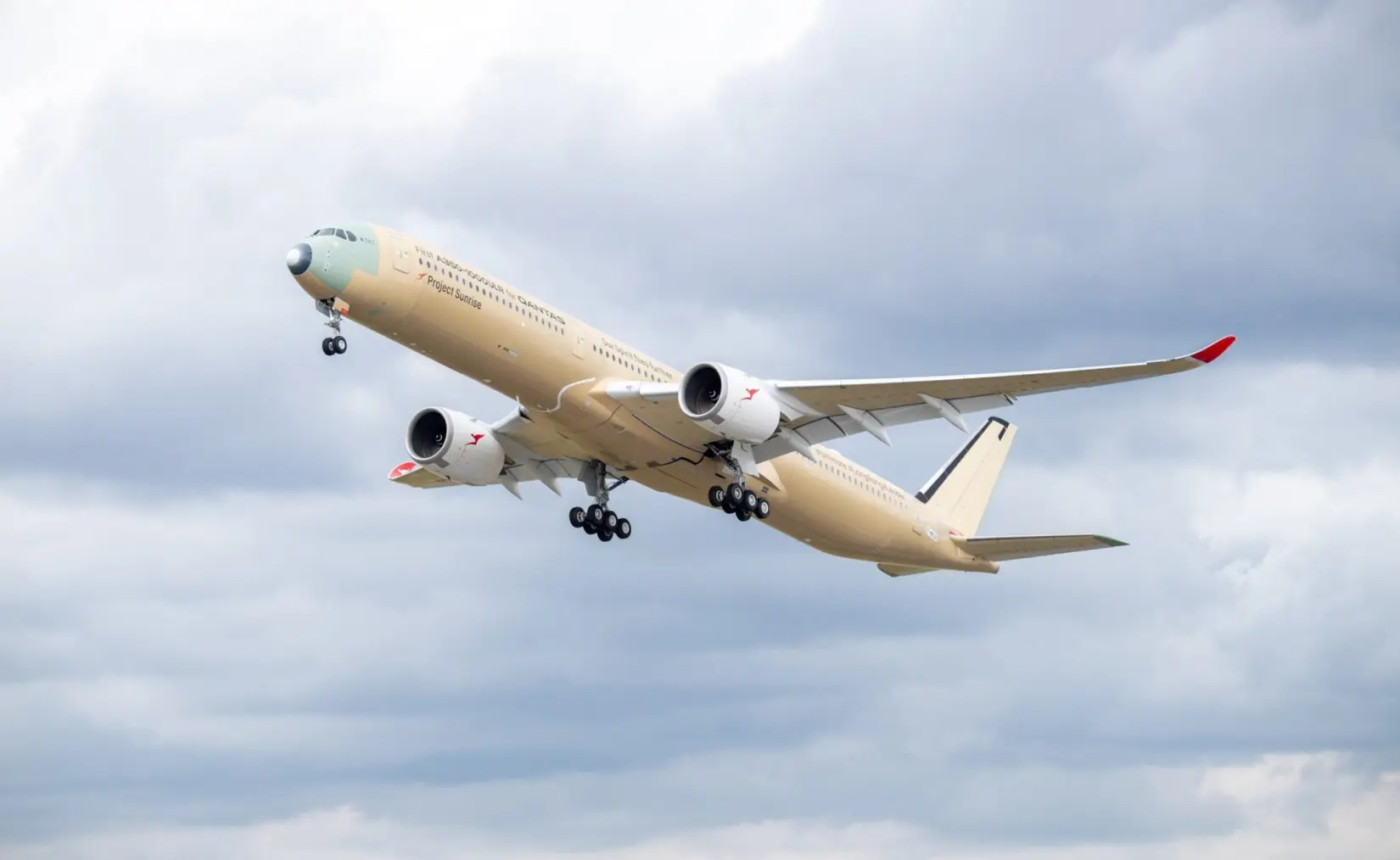 Airbus completa el primer vuelo de prueba del A350-1000ULR capaz de permanecer hasta 22 horas en el aire