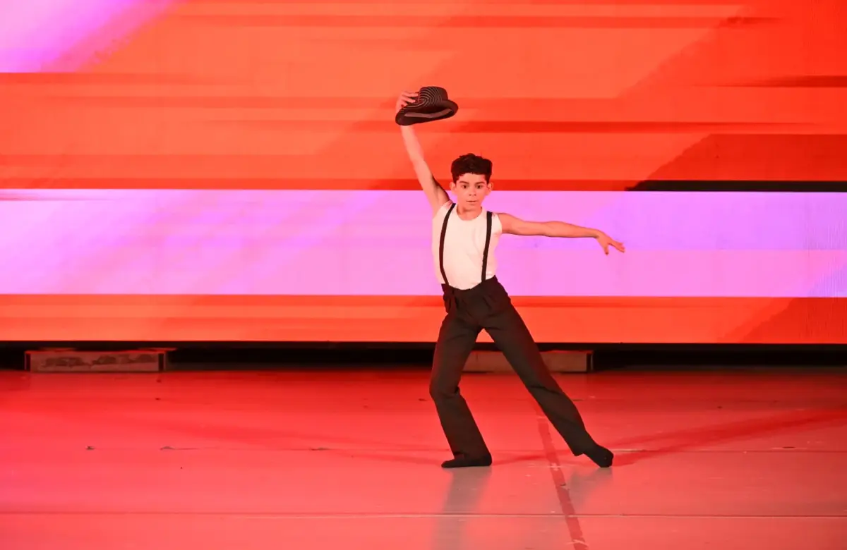 Fausto Mendoza, el niño paraguayo que conquistó nueve becas en el mundo del ballet