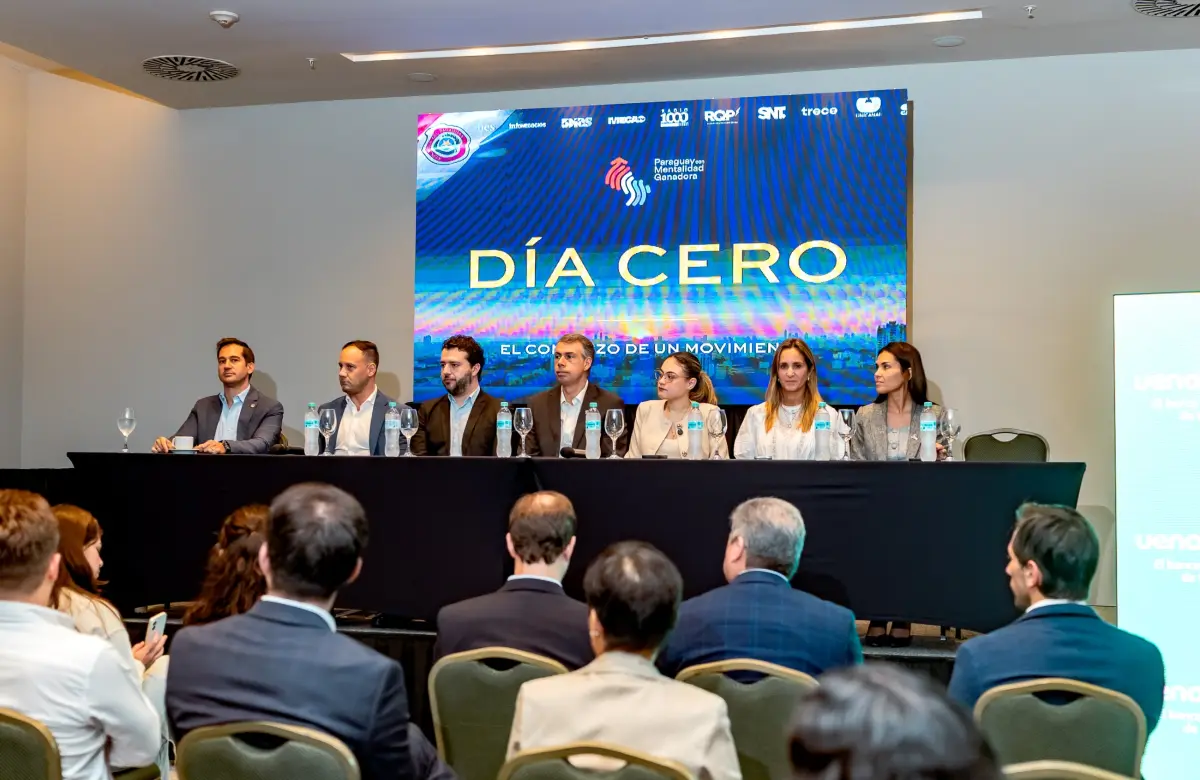 Con la presencia de Mauricio Macri, el evento "Paraguay con Mentalidad ganadora" pone la piedra inicial para el futuro del país