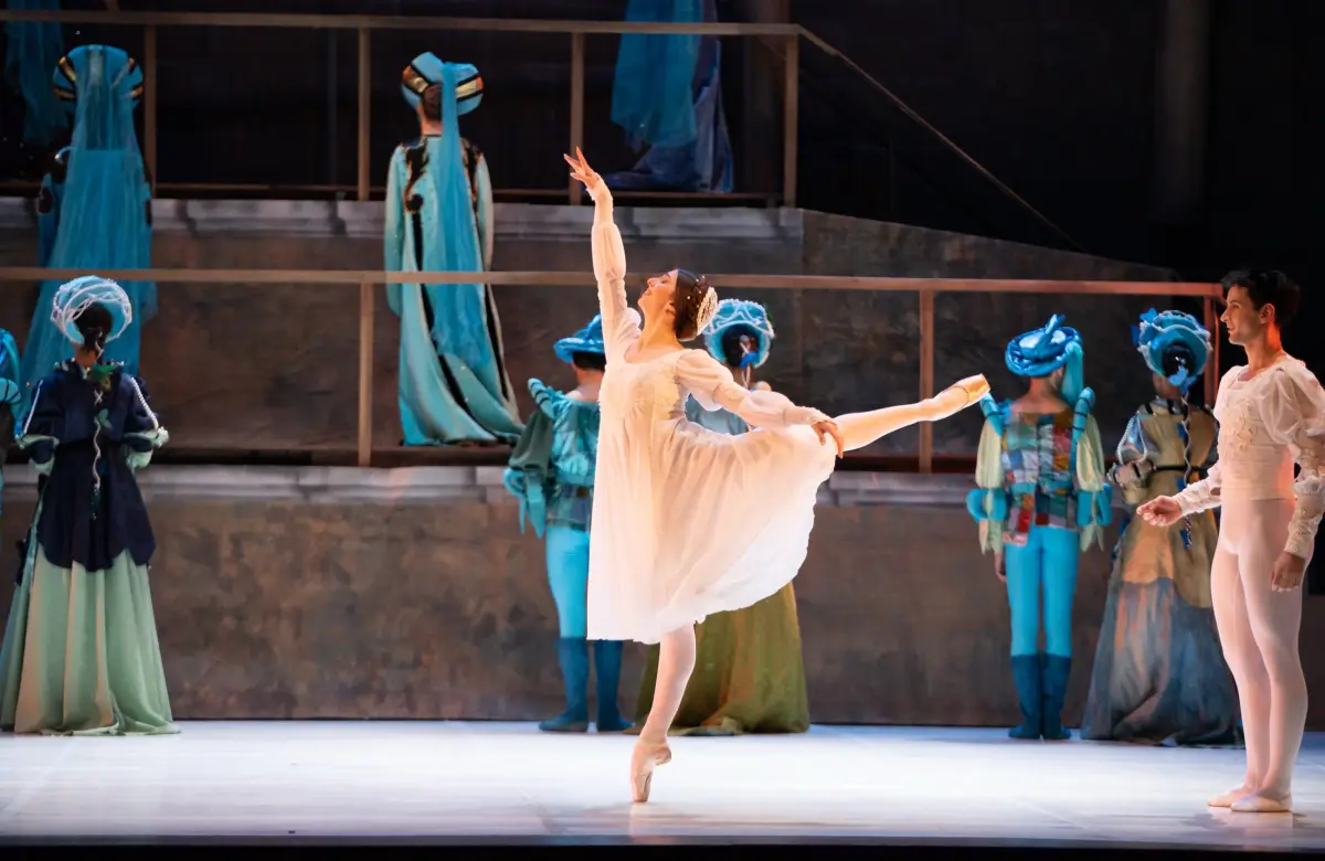 La bailarina paraguaya que ilumina los teatros de Canadá