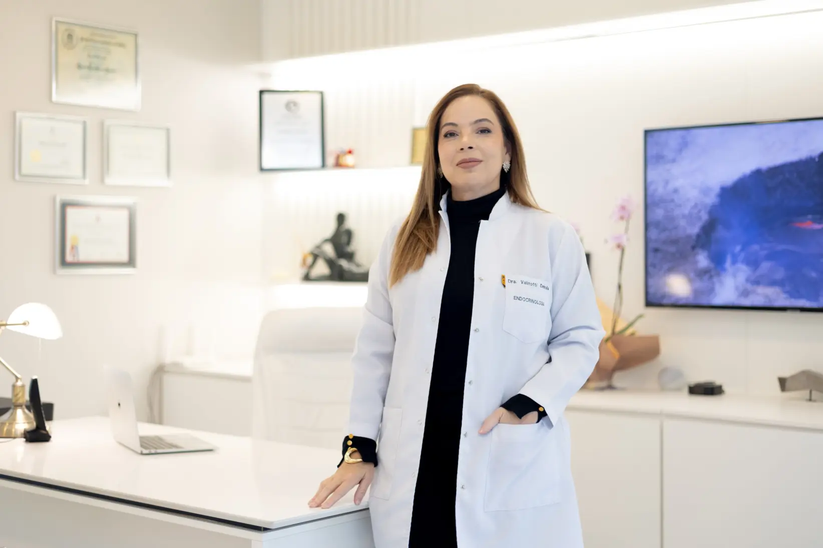 Elizabeth Valinotti Delmás, especialista en Endocrinología, Diabetología y Medicina Interna. FOTO: LAURA CABAÑAS PARA FORBES