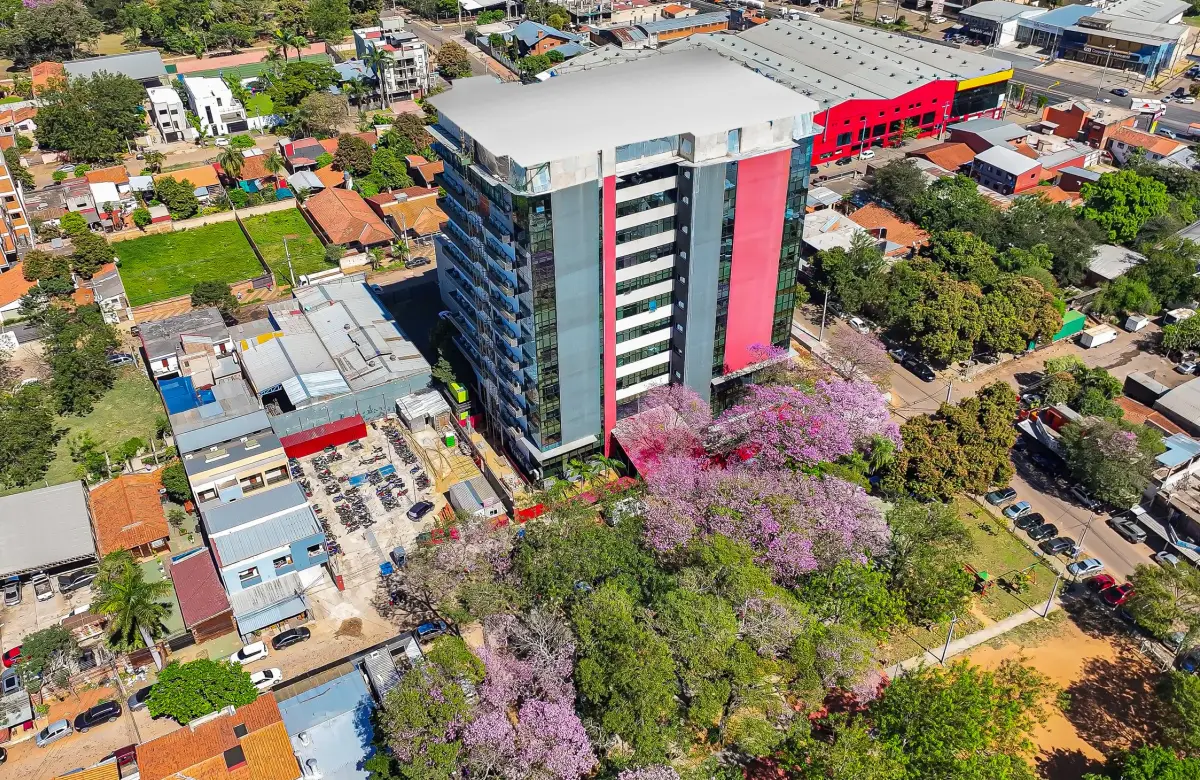 UMAX: la inversión en educación que impulsará el desarrollo económico del Paraguay 