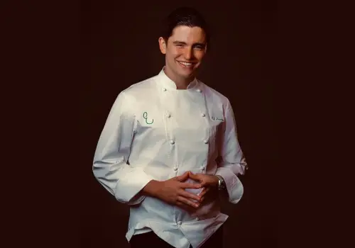 La historia del chef más joven en obtener dos estrellas Michelin