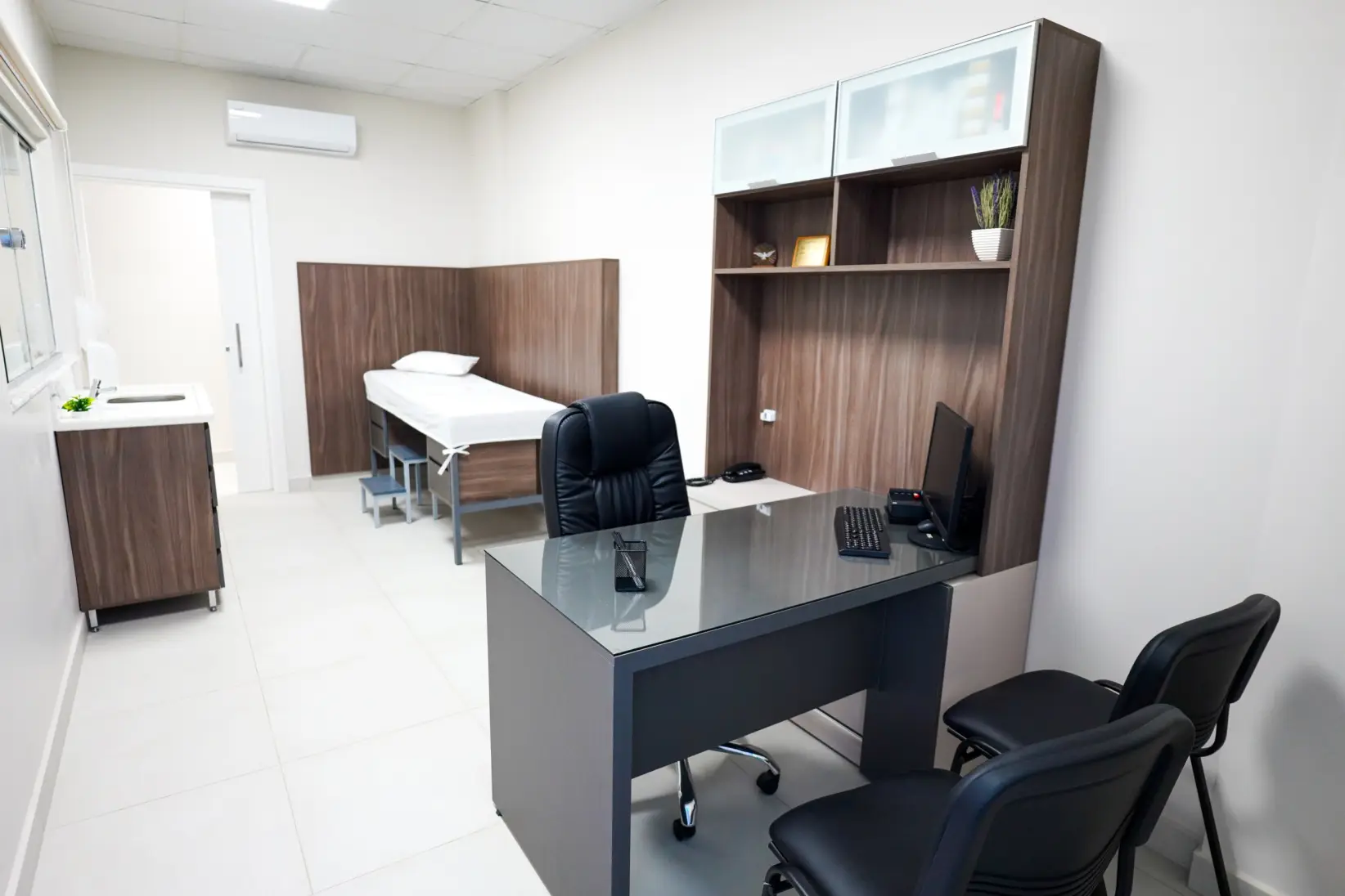 Centro de Diagnóstico y Especialidades Médicas S.A. FOTO: HELBERT QUINTANA PARA FORBES
