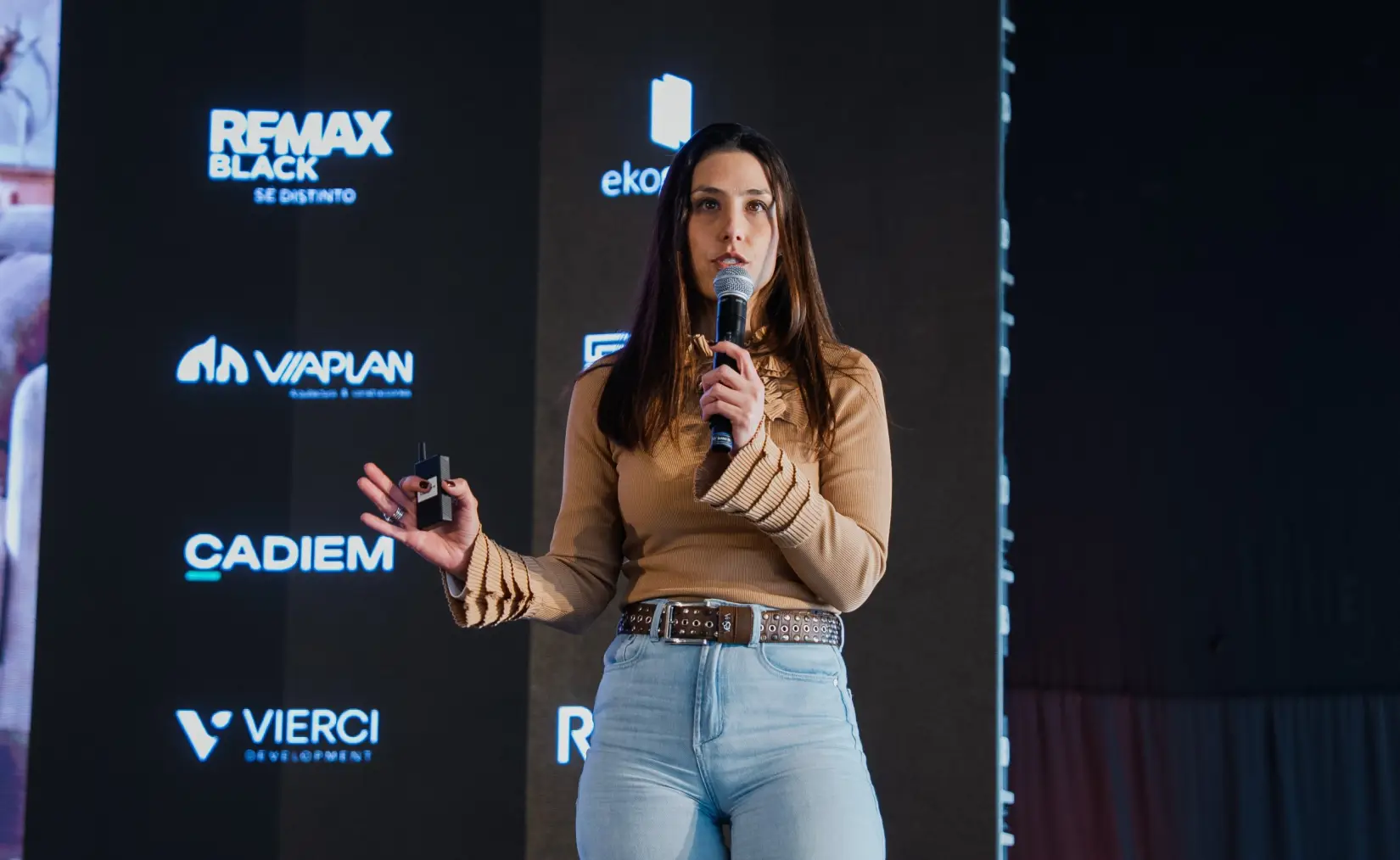 El Doble Vidriado Hermético facilita la obtención de espacios más agradables y optimiza la utilización de energía 