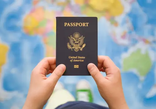 El nuevo ranking de la movilidad global: Singapur tiene el pasaporte más poderoso del mundo y el de Estados Unidos sigue cayendo 